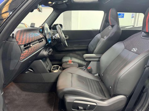 Mini Hatch 2.0S Sport Hatchback 3dr Petrol Steptronic Euro 6 (s/s) (204 ps) 53