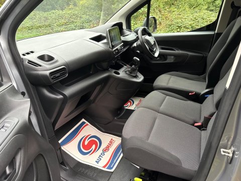 Peugeot Partner BLUEHDI PROFESSIONAL L1 14