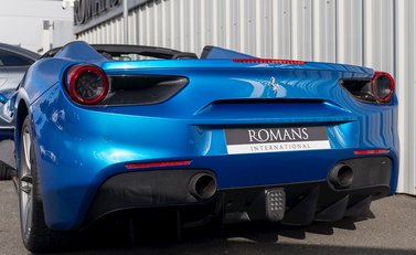 Ferrari 488 Spider 26