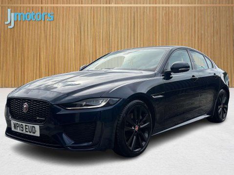 Jaguar XE 2.0 D180 R-Dynamic SE Saloon 4dr Diesel Auto Euro 6 (s/s) (180 ps) 66