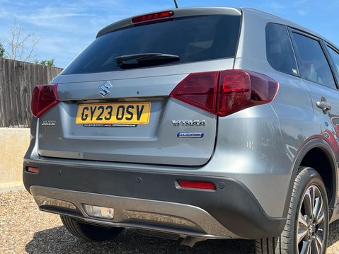 Suzuki Vitara SZ5 BOOSTERJET MHEV 12