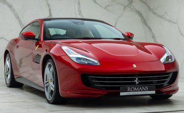 Ferrari GTC4 Lusso V12 9