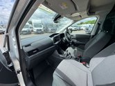 Ford Transit Connect SWB L1H1 [SOLD CR] Low Roof Trend 220 Air Con Nav Sensors EURO 6 12
