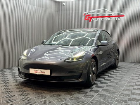 Tesla Model 3 (Dual Motor) Long Range Auto 4WDE 4dr 18