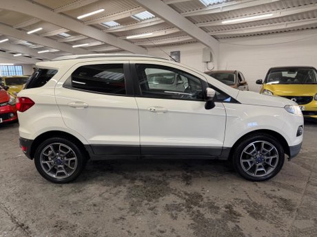 Ford Ecosport 1.0T EcoBoost Titanium 2WD Euro 5 (s/s) 5dr 7