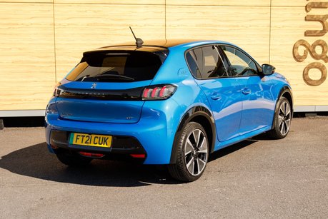 Peugeot 208 GT PREMIUM
