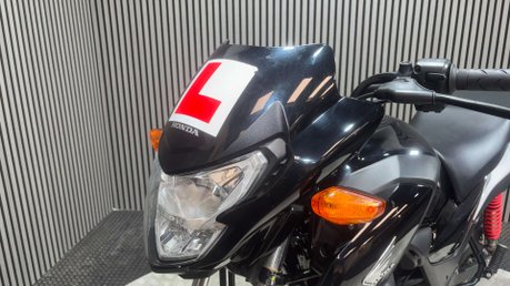 Honda CB 2023 4K DAMAGED SPARES OR REPAIR RUNNING PROJECT BIKE 125CC 21