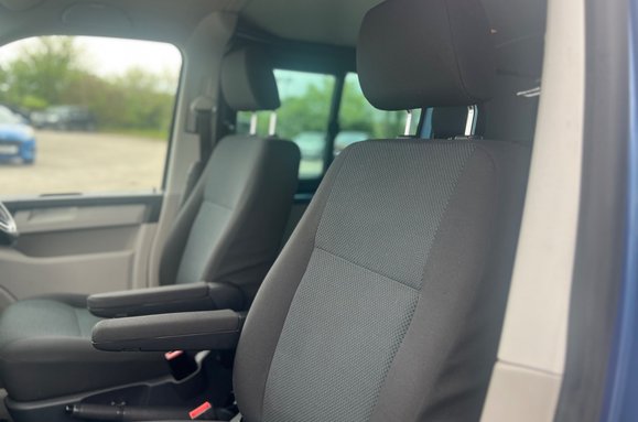 Volkswagen Transporter T32 TDI KOMBI HIGHLINE BMT 28