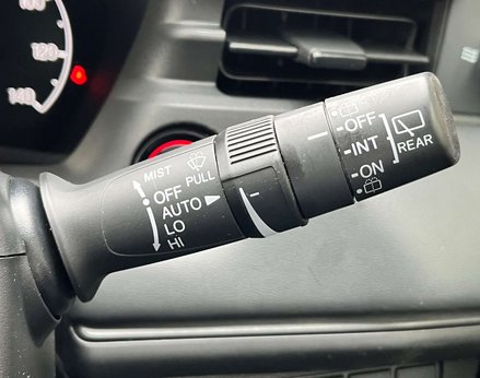 Honda HR-V 1.5 HR-V Elegance i-MMD CVT 5dr 57