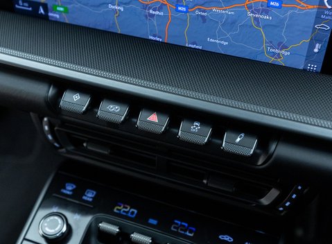 Porsche 911 Carrera 4S (992) 21