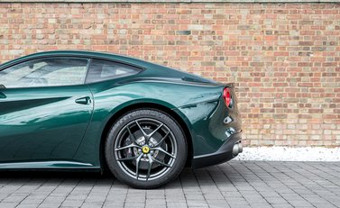Ferrari F12 Berlinetta 29
