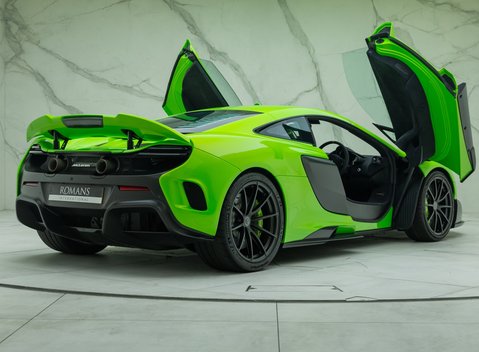 McLaren 675LT 8