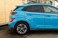 Hyundai KONA PREMIUM 8