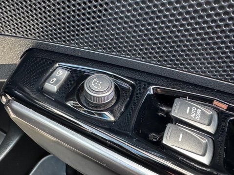 SsangYong Tivoli 1.5P Ultimate Auto Euro 6 (s/s) 5dr 31