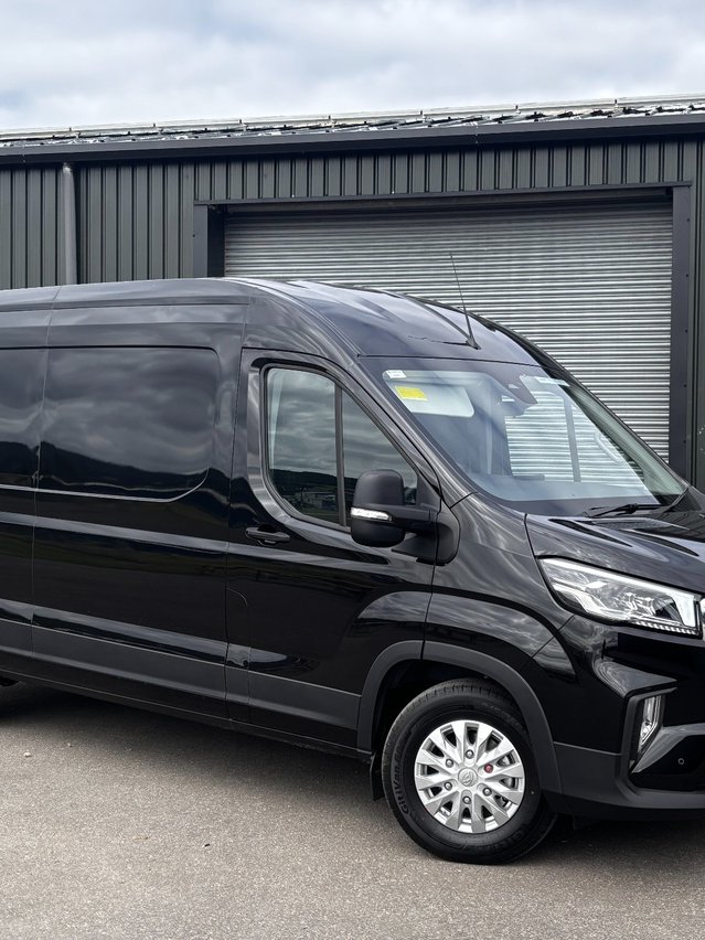 MAXUS DELIVER9