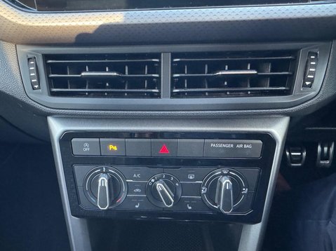 Volkswagen T-Cross ACTIVE TSI 56