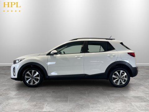 Kia Stonic 1.0 T-GDi 2 SUV 5dr Petrol Manual Euro 6 (s/s) (99 bhp) 4