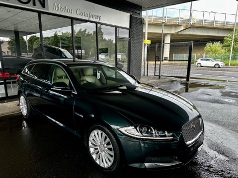 Jaguar XF 2.2d Luxury Sportbrake Auto Euro 5 (s/s) 5dr 35