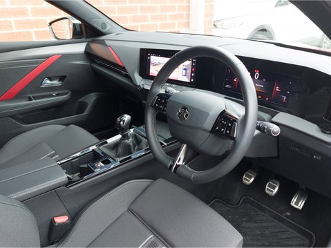 Vauxhall Astra 1.2 Turbo 130 GS Line 5dr 13