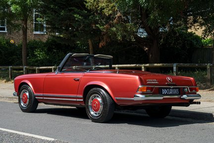 Mercedes-Benz SL Series 280SL Pagoda 4