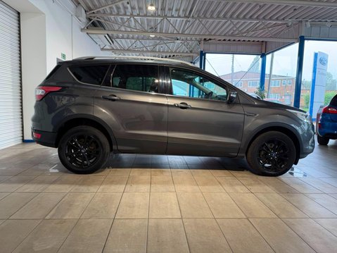 Ford Kuga 2.0 TDCi Titanium Euro 6 (s/s) 5dr 2