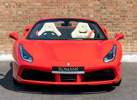 Ferrari 488 Spider 6