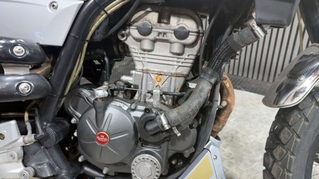 Mondial HPS 2020 ONLY 3K GOOD RUNNING PROJECT CAFE BIKE 125CC 17