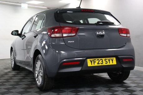 Kia Rio 2 29