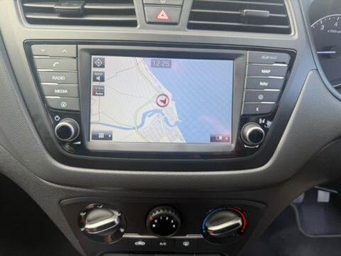 Hyundai i20 1.2 GO! SE Euro 6 5dr 27