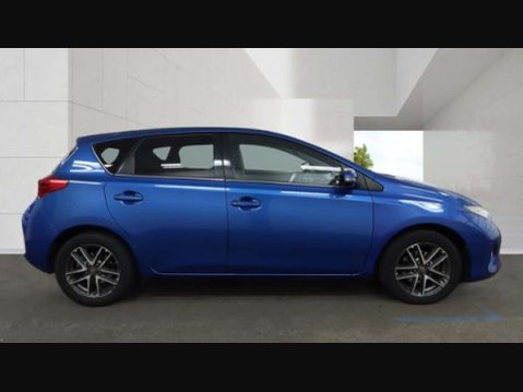 Toyota Auris 1.6 Auris Icon+ Valvematic 5dr 10