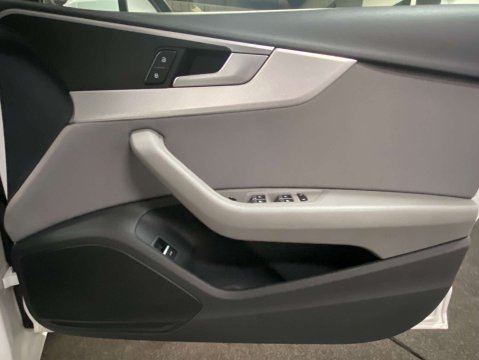 Audi A4 1.4 A4 SE TFSI Semi-Auto 4dr 9