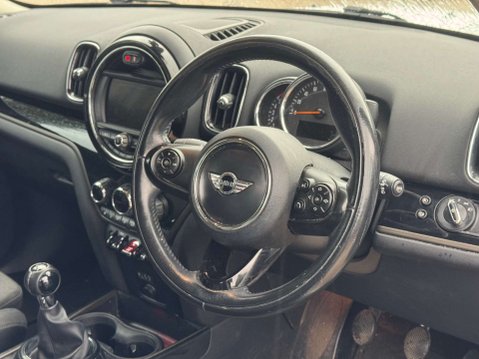 Mini Countryman 2.0 Countryman Cooper D 5dr 17
