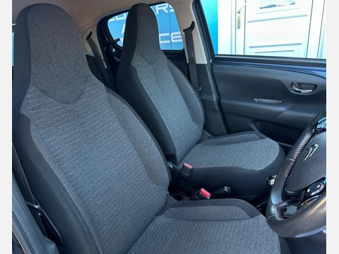 Citroen C1 1.0 VTi Flair Hatchback 5dr Petrol ETG5 Euro 5 (Euro 5) (68 ps) 9