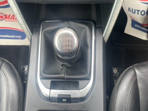 Land Rover Discovery Sport 2.0 eD4 SE Euro 6 (s/s) 5dr (5 Seat) 30
