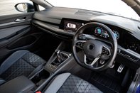 Volkswagen Golf R-LINE TSI 4