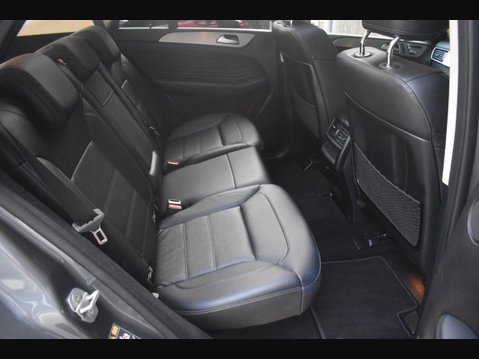 Mercedes-Benz GLE 3.0 GLE350d V6 AMG Line (Premium) SUV 5dr Diesel G-Tronic 4MATIC Euro 6 (s/ 12