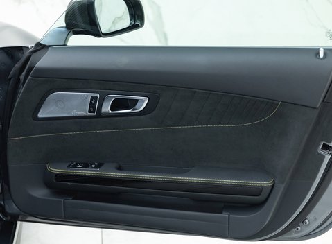 Mercedes-Benz AMG GT R GT R Premium 17