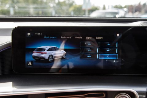 Mercedes-Benz EQC EQC 400 4MATIC AMG LINE PREMIUM PLUS 31