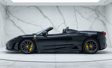 Ferrari 430 Scuderia SPIDER 16M 2
