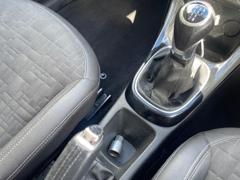 Vauxhall Corsa 1.4i ecoFLEX SE Euro 6 5dr 28