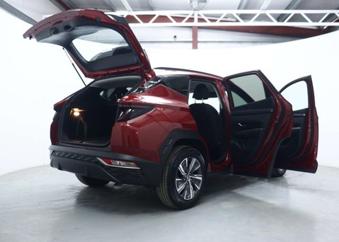 Hyundai TUCSON 1.6 T-GDi MHEV SE Connect SUV 5dr Petrol Hybrid DCT Euro 6 (s/s) (150 ps) 57