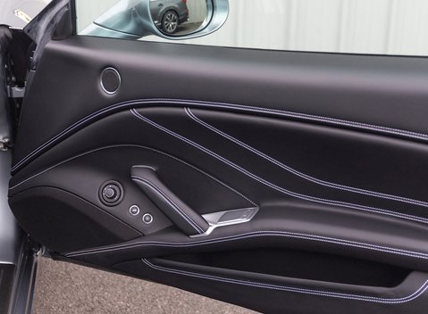 Ferrari California T 24