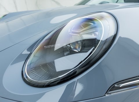 Porsche 911 Turbo S Cabriolet (992) 27