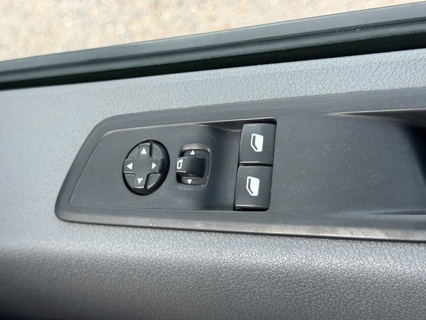 Peugeot Expert XLWB L3H1 Low Roof Professional 2900 Air Con EURO 6 22