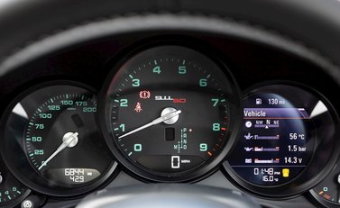 Porsche 911 50th Anniversary Edition 17
