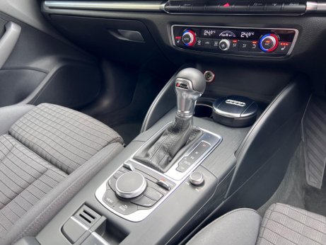 Audi A3 1.2 TFSI Sport Sportback S Tronic Euro 5 (s/s) 5dr 21