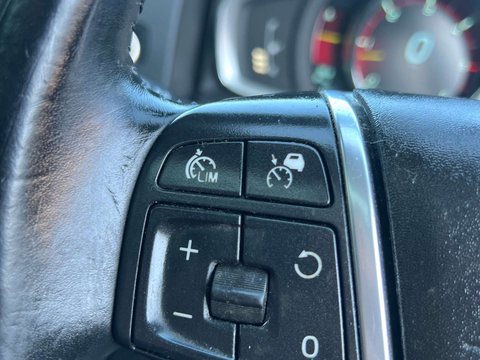 Volvo S60 2.4 S60 SE Luxury Nav D5 Auto 4dr 12