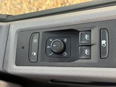 Volkswagen Transporter AUTO SWB L1H1 Low Roof Highline T28 Air 24