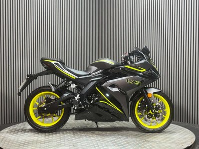 Lexmoto LXS 2023 ONLY 1K NEW MOT 125CC SPORTS BIKE LEARNER