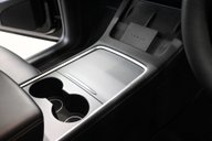 Tesla Model Y ModeL Y Long Range AWD 4WD 5dr 18